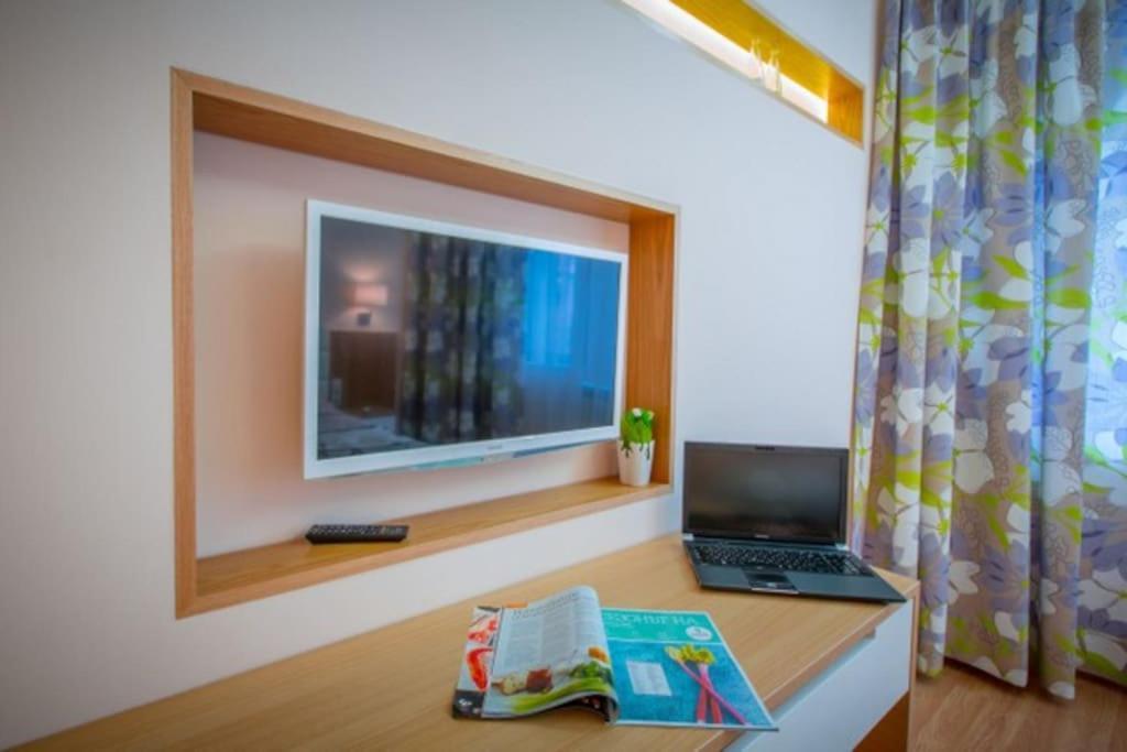 High Tech - Luxurious Apartment София Экстерьер фото